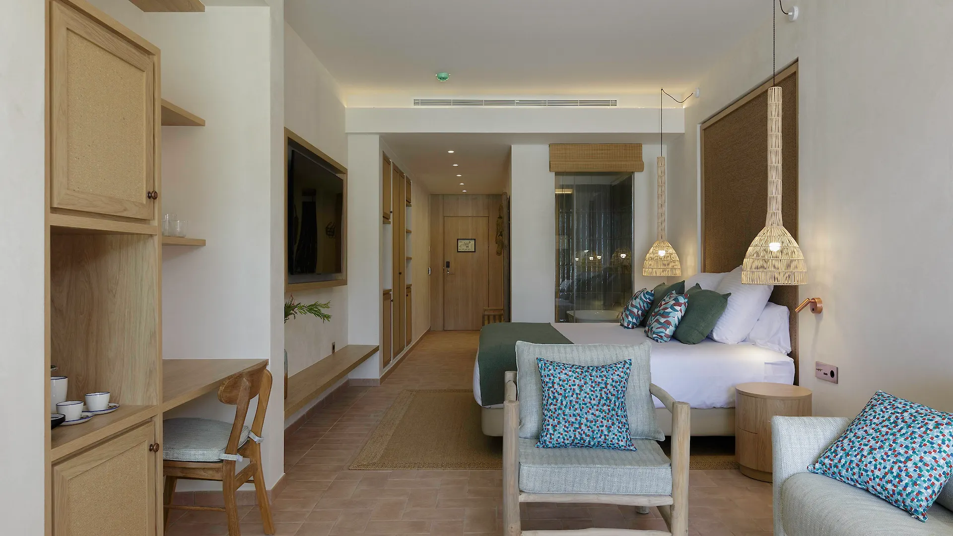 Cala San Miguel Ibiza Resort, Adults Only, Curio Collection By Hilton Port de Sant Miguel