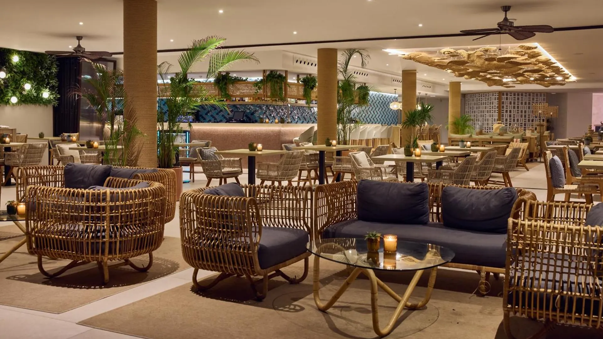 Cala San Miguel Ibiza Resort, Adults Only, Curio Collection By Hilton Port de Sant Miguel