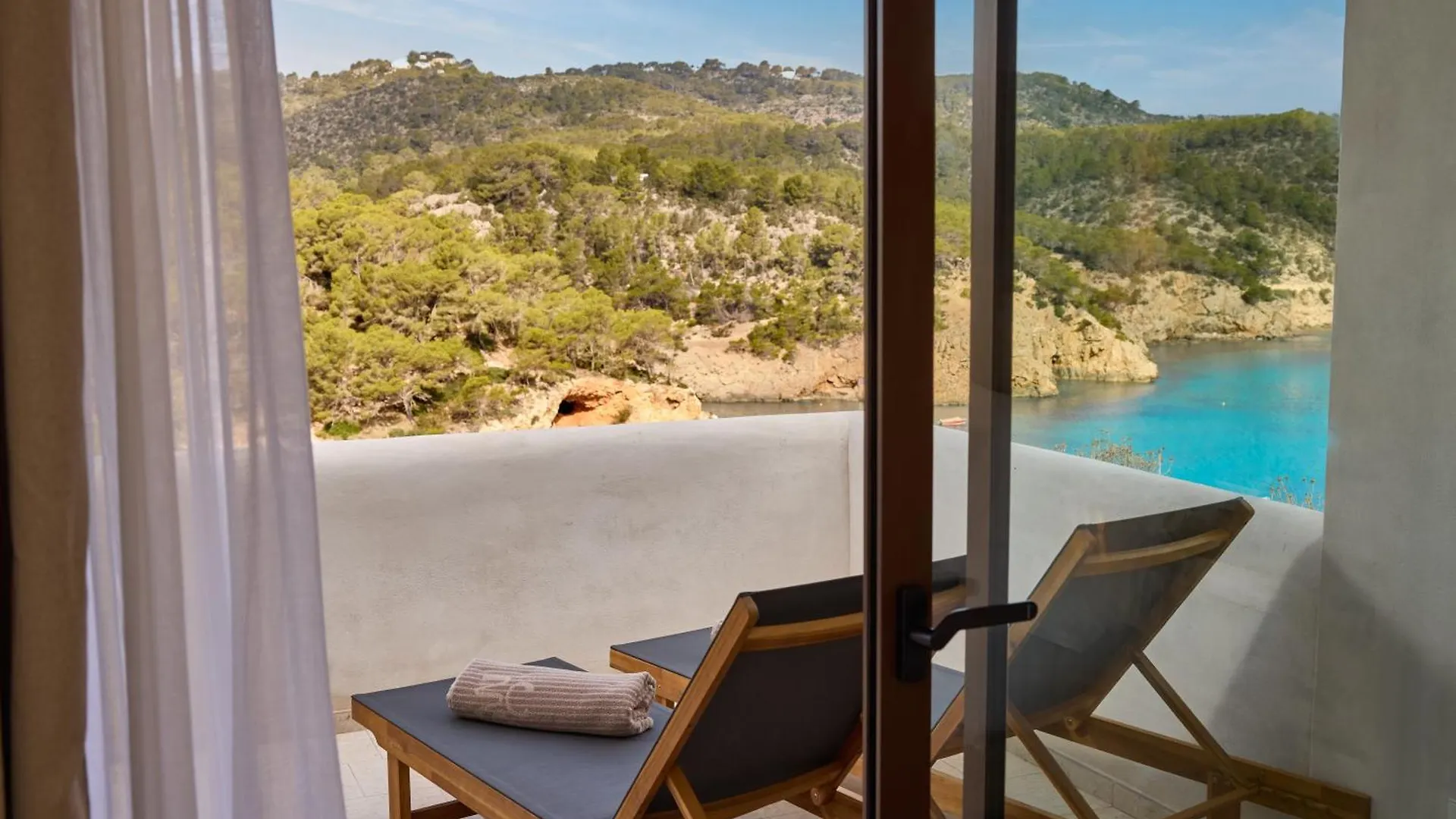 ***** Hotel Cala San Miguel Ibiza Resort, Adults Only, Curio Collection By Hilton Port de Sant Miguel Spain