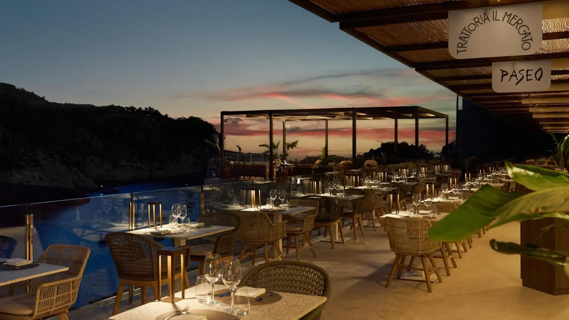 Cala San Miguel Ibiza Resort, Adults Only, Curio Collection By Hilton Port de Sant Miguel