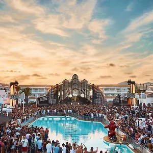 Ushuaia Ibiza - Adults Only - Club Entrance Included فندق