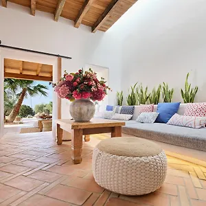  Aparthotel La Masia De Formentera