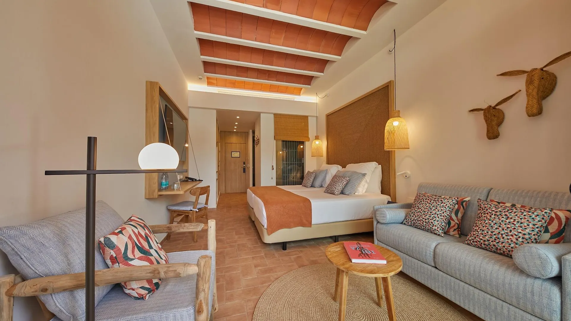 Cala San Miguel Ibiza Resort, Adults Only, Curio Collection By Hilton Port de Sant Miguel Espanha
