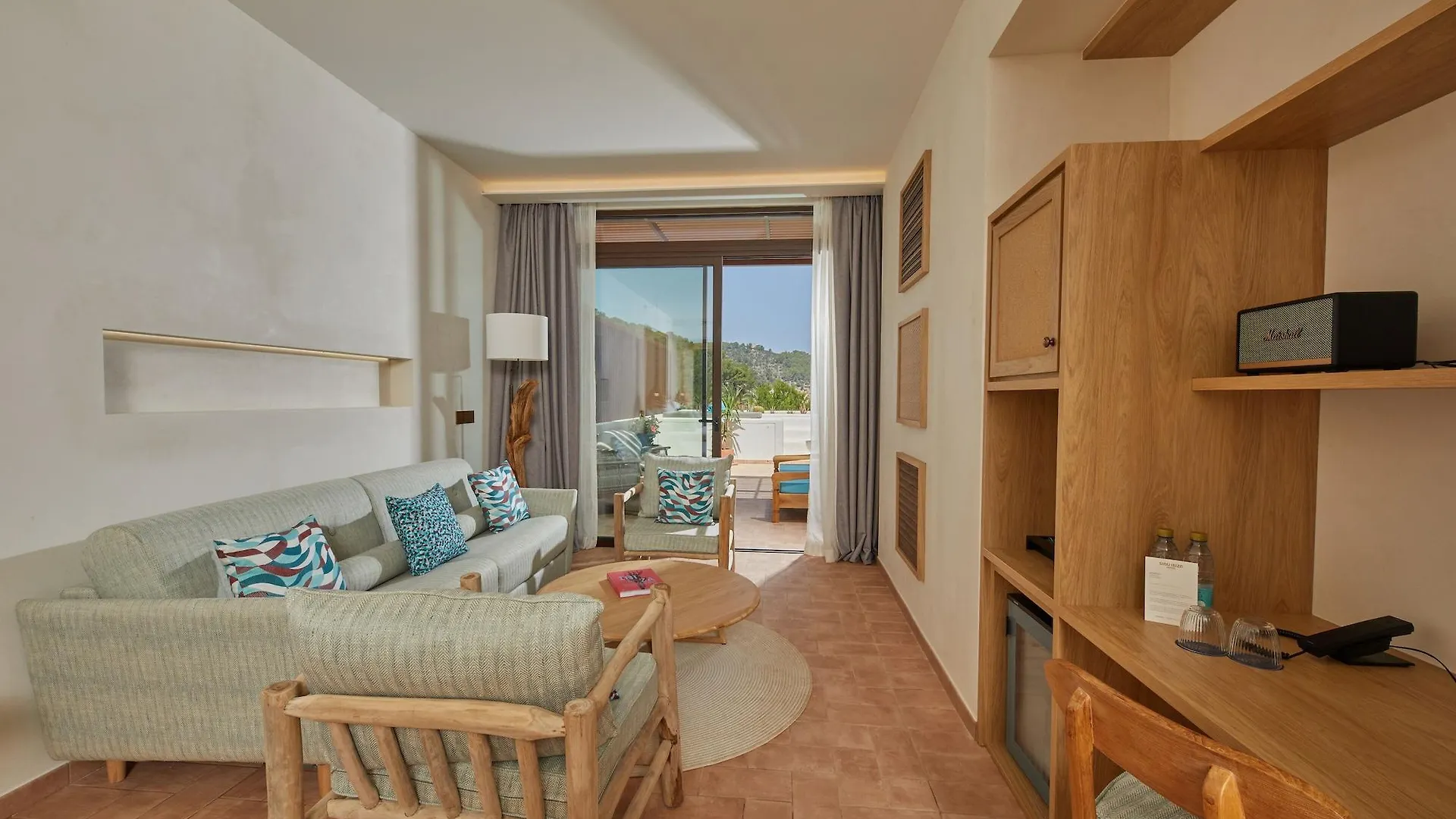 Cala San Miguel Ibiza Resort, Adults Only, Curio Collection By Hilton Port de Sant Miguel 5*,  Espanha