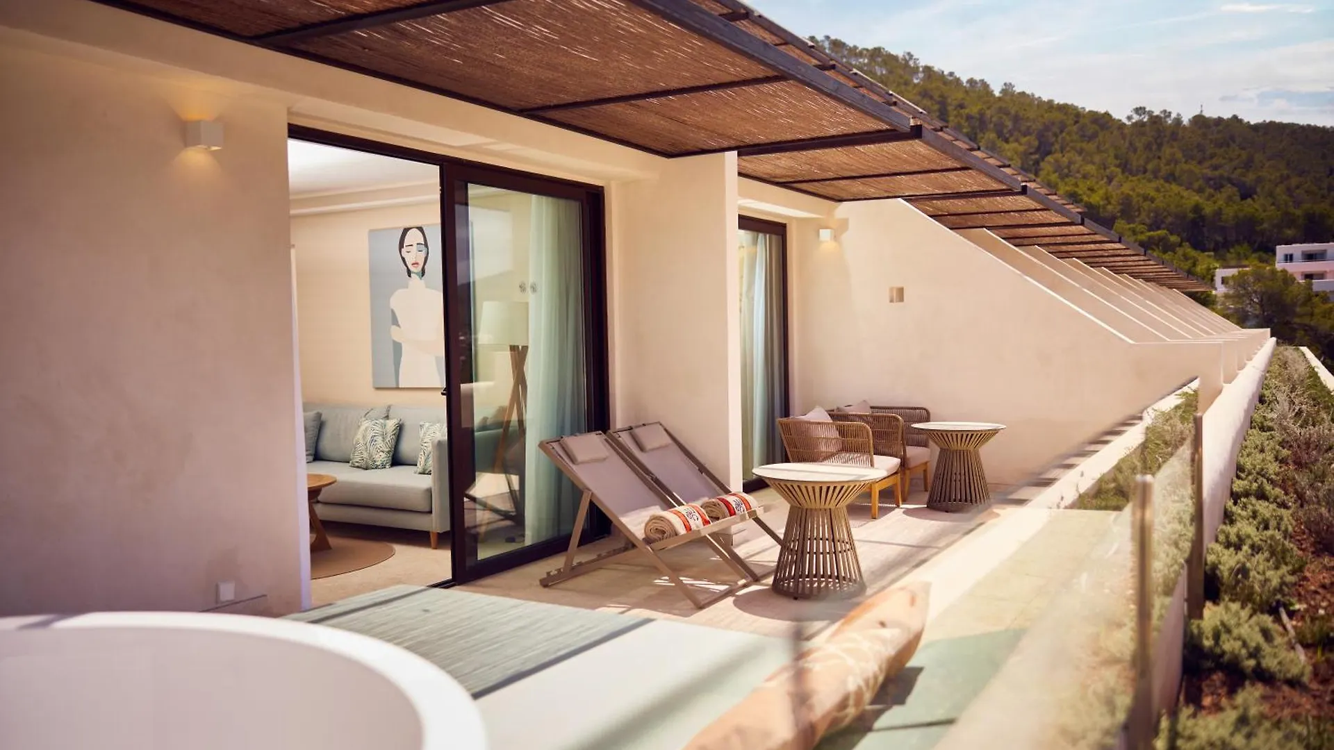 ***** Hotel Cala San Miguel Ibiza Resort, Adults Only, Curio Collection By Hilton Port de Sant Miguel Espanha