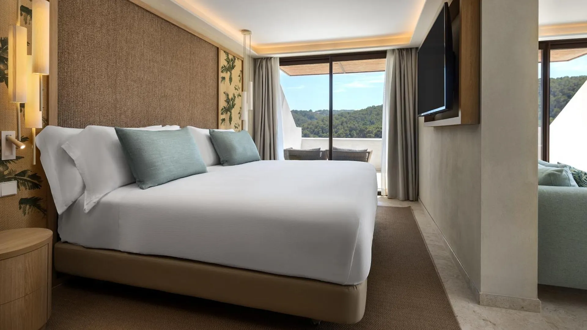 Hotel Cala San Miguel Ibiza Resort, Adults Only, Curio Collection By Hilton Port de Sant Miguel