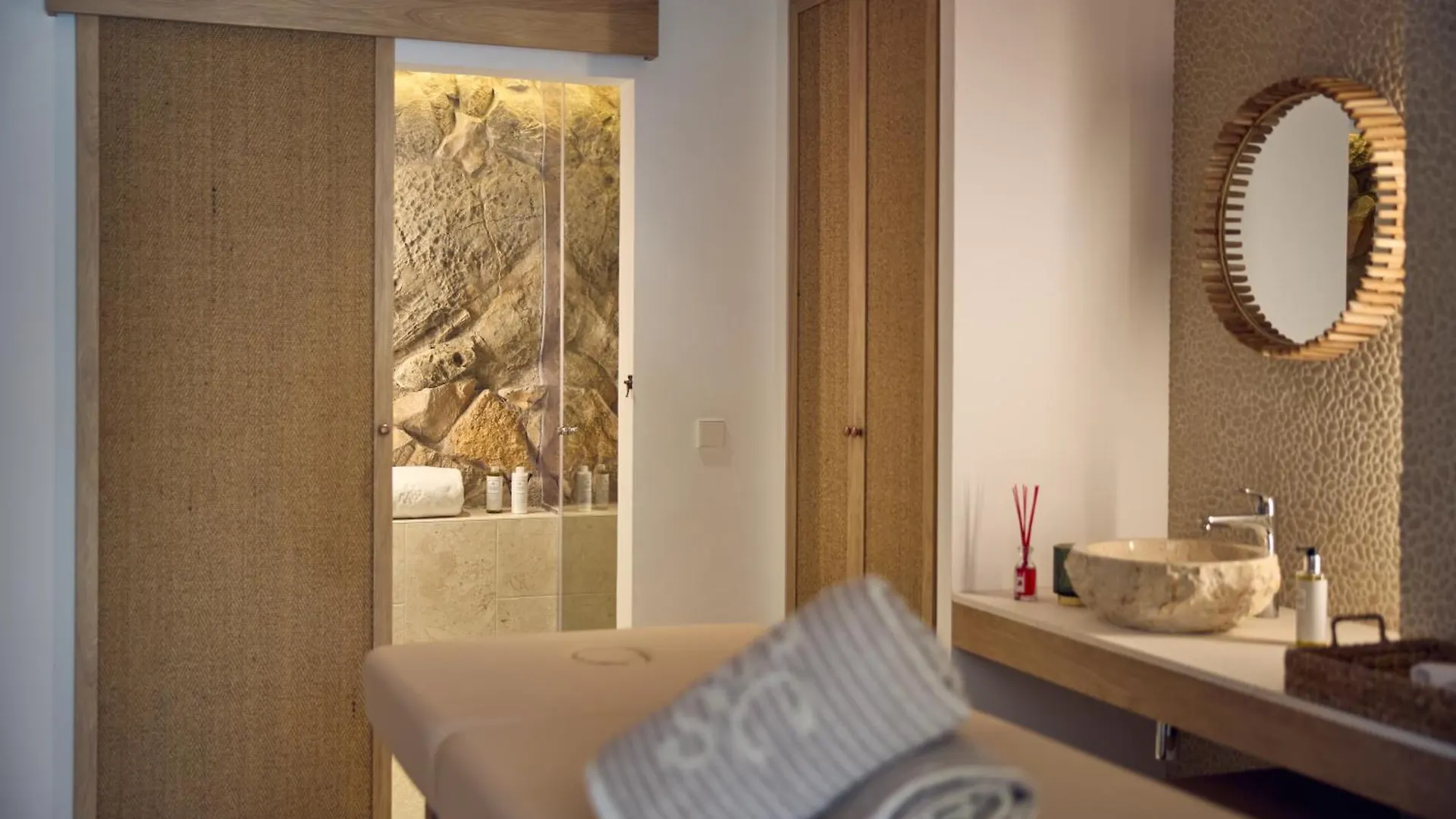 Cala San Miguel Ibiza Resort, Adults Only, Curio Collection By Hilton Port de Sant Miguel Hotel