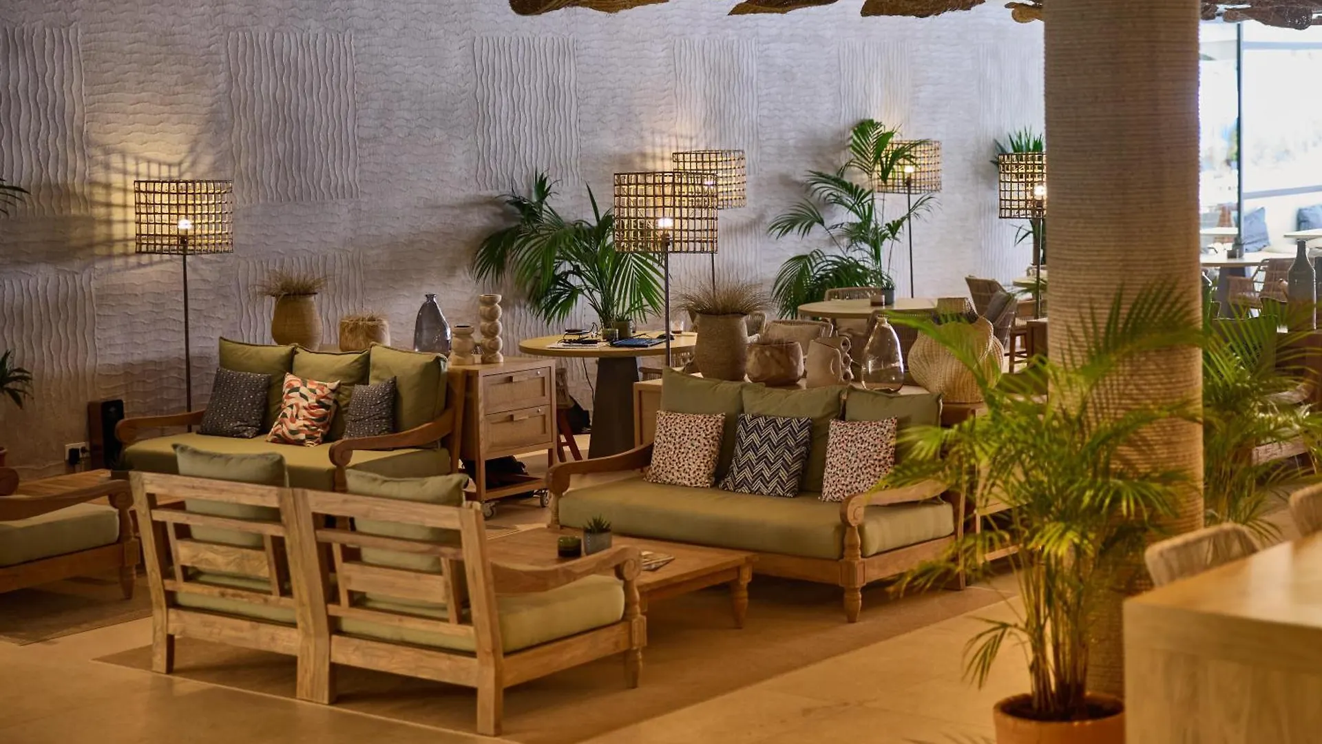 ***** فندق Cala San Miguel Ibiza Resort, Adults Only, Curio Collection By Hilton Port de Sant Miguel إسبانيا